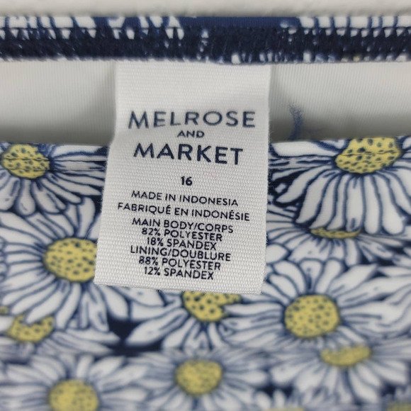 Melrose and Market Navy Peacoat Daisy Bikini Summer Poolside Girls 16 NWT - Picture 5 of 6